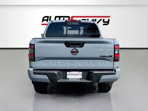 Used 2024 Nissan Frontier PRO-4X w/ Technology Package AWD/4WD image 6