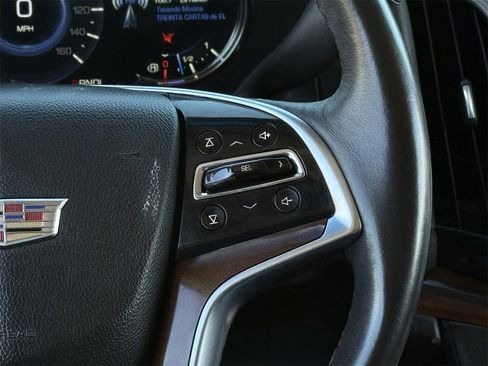 Used 2017 Cadillac Escalade Premium Luxury image 14