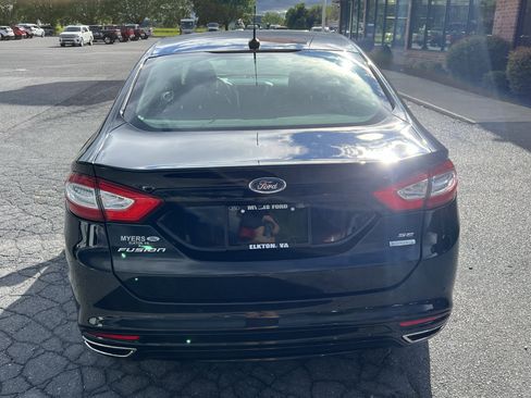 Used 2016 Ford Fusion SE w/ Equipment Group 202A FWD image 7