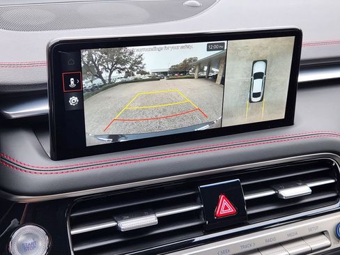 Used 2025 Genesis G70 3.3T Advanced w/ Sport Prestige Package image 15