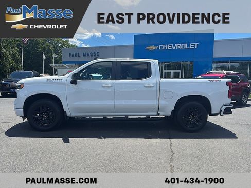 Certified 2024 Chevrolet Silverado 1500 RST w/ Rally Edition AWD/4WD image 4