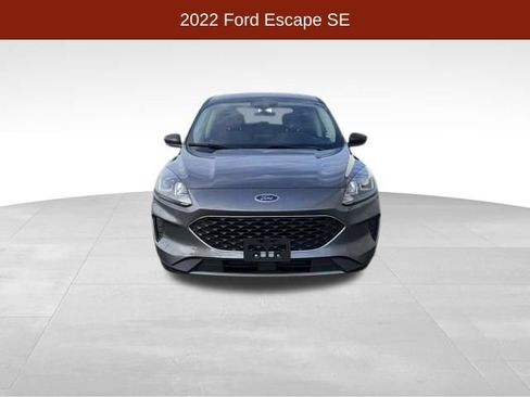 Used 2022 Ford Escape SE w/ Cold Weather Package AWD/4WD image 2