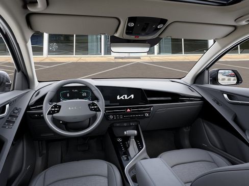 New 2026 Kia Niro SX image 14