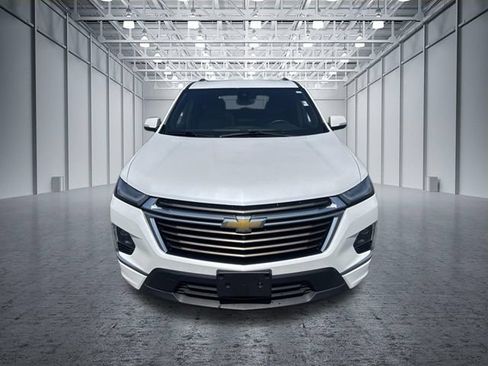 Used 2023 Chevrolet Traverse High Country w/ LPO, Floor Liner Package FWD image 8