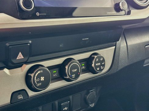 Certified 2022 Toyota Tacoma SR5 RWD image 11