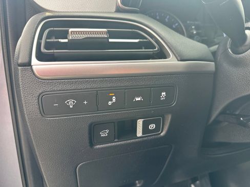 Used 2020 Hyundai Palisade SEL FWD image 14
