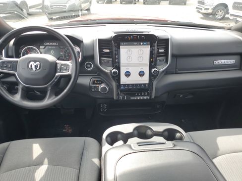 Used 2024 RAM 2500 Big Horn w/ Safety Group image 24