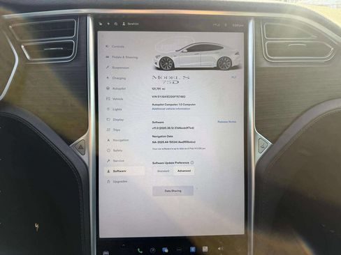 Used 2016 Tesla Model S 75D image 16