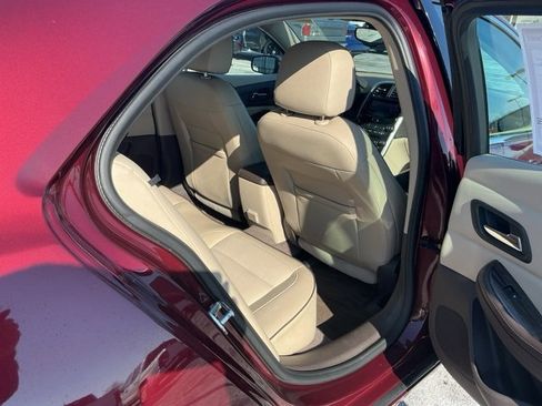 Used 2015 Chevrolet Malibu LT w/ Leather Package image 27