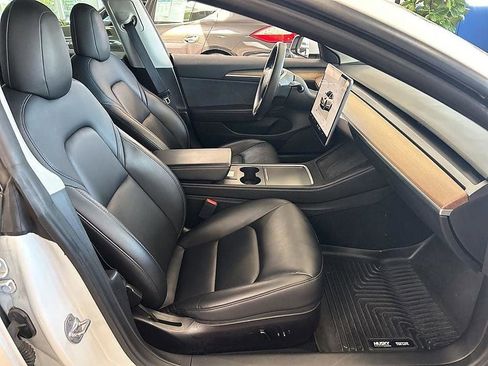 Used 2022 Tesla Model 3 Long Range AWD/4WD image 25