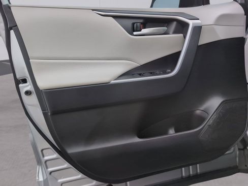 Used 2024 Toyota RAV4 XLE image 10