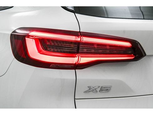 Used 2023 BMW X5 xDrive45e w/ Executive Package AWD/4WD image 26