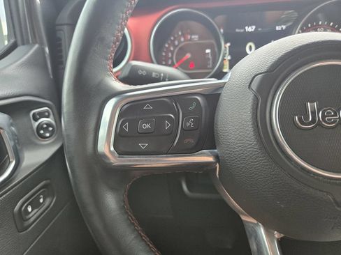 Used 2018 Jeep Wrangler Unlimited Rubicon AWD/4WD image 17