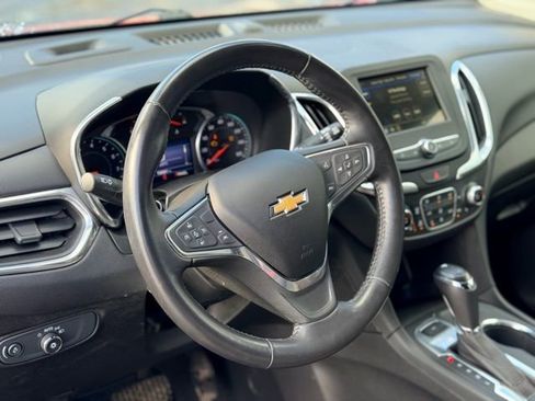 Used 2019 Chevrolet Equinox LT w/ Driver Convenience Package image 7