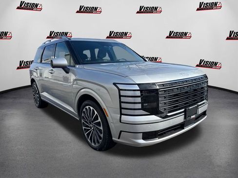 Used 2026 Hyundai Palisade Calligraphy AWD/4WD image 3