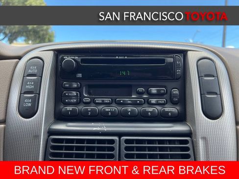 Used 2003 Ford Explorer XLT AWD/4WD image 27