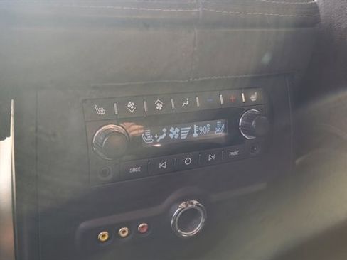 Used 2014 Cadillac Escalade ESV Platinum image 67