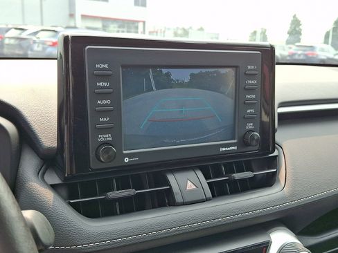 Certified 2021 Toyota RAV4 XLE w/ XLE Grade Weather Package AWD/4WD image 19