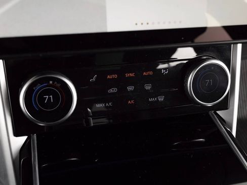 Used 2023 Land Rover Range Rover SE AWD/4WD image 38