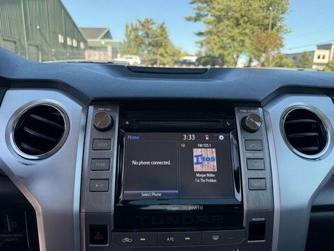 Used 2016 Toyota Tundra SR5 image 22