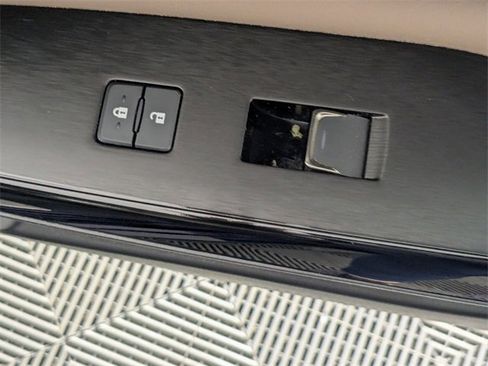 Used 2023 Lexus ES 350 w/ Premium Package image 33