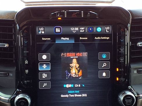 Used 2024 RAM 2500 Laramie w/ Safety Group AWD/4WD image 15