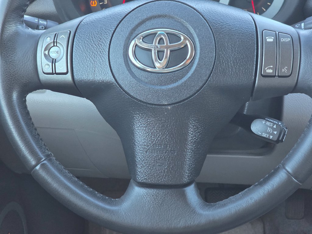 Used 2011 Toyota RAV4 Limited w/ Limited Extra Value Pkg AWD/4WD image 19