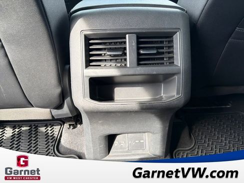 Used 2023 Volkswagen Atlas Cross Sport SE w/ Panoramic Sunroof Package image 38