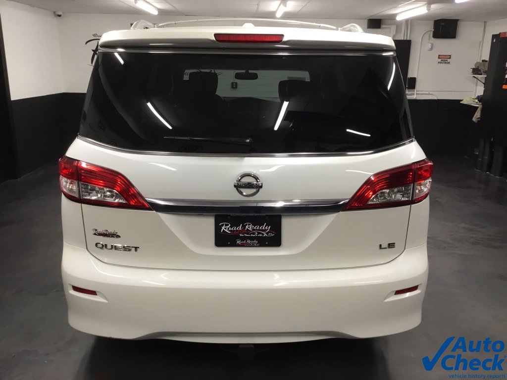 Used 2011 Nissan Quest LE FWD image 9