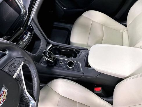Used 2023 Cadillac XT6 Sport AWD/4WD image 19
