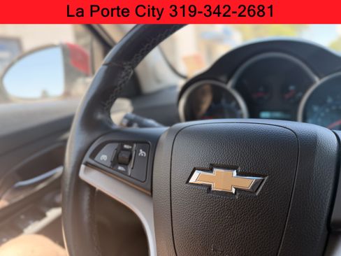 Used 2014 Chevrolet Cruze LT FWD image 16