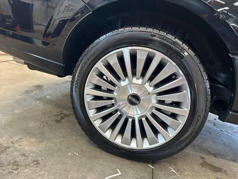 Used 2017 Lincoln Navigator L Reserve AWD/4WD image 34