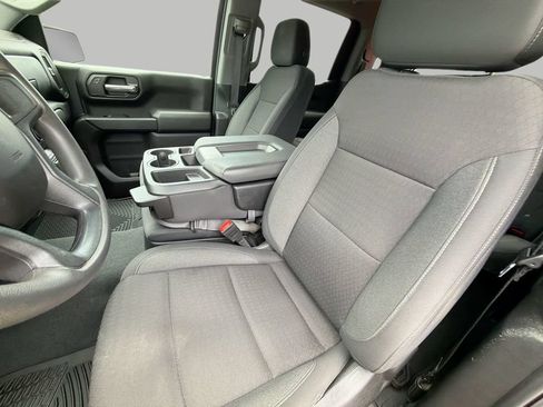 Used 2024 Chevrolet Silverado 1500 Custom AWD/4WD image 16