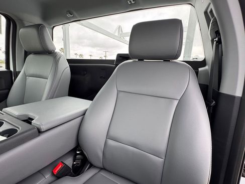 New 2025 Ford F350 XL w/ XL Chrome Package image 18