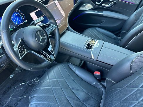 Certified 2023 Mercedes-Benz EQS 580 4MATIC Sedan image 4