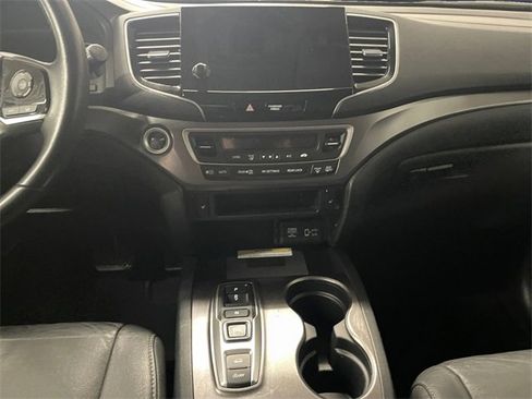 Used 2022 Honda Pilot Special Edition image 11