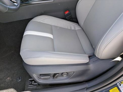 New 2026 Toyota Camry SE FWD image 4