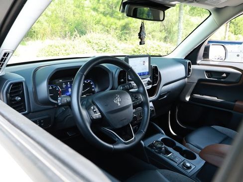 Used 2024 Ford Bronco Sport Outer Banks AWD/4WD image 25