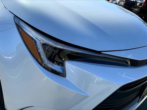 New 2026 Toyota Corolla XLE image 13