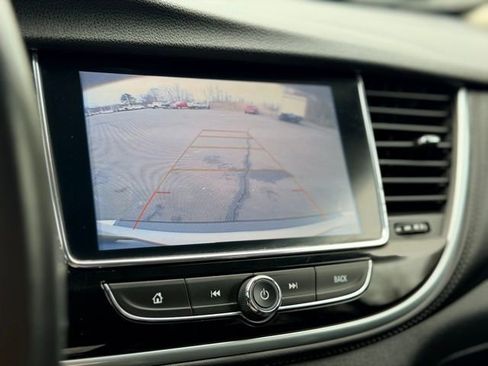 Used 2021 Buick Encore Preferred image 14