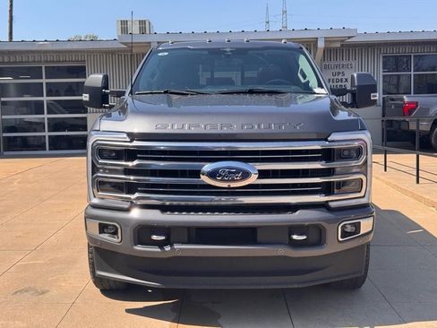 Used 2023 Ford F250 Limited w/ FX4 Off-Road Package image 44