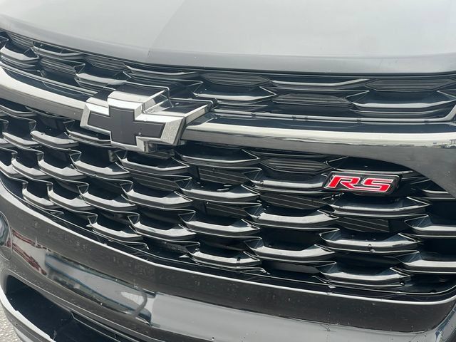 Used 2024 Chevrolet Trax RS w/ Sunroof Package FWD image 35