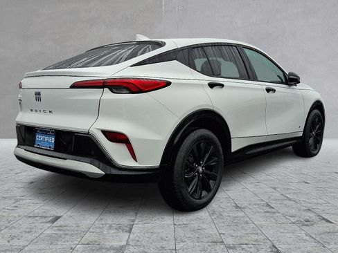 Certified 2025 Buick Envista Sport Touring w/ Convenience I Package image 11