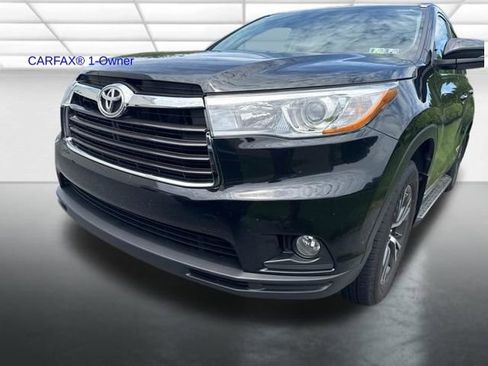Used 2016 Toyota Highlander XLE AWD/4WD image 18