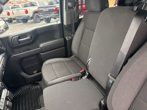 Used 2024 Chevrolet Silverado 1500 Custom image 15