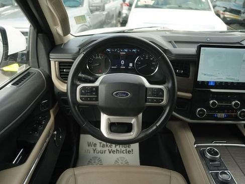 Used 2024 Ford Expedition Max Limited image 24