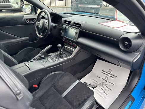 Used 2023 Toyota GR86 Premium RWD image 21