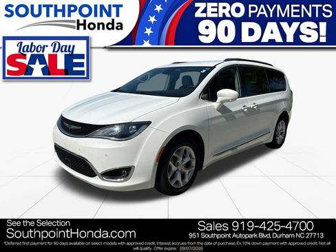 Used 2019 Chrysler Pacifica Touring-L w/ Advanced Safetytec Group FWD image 3