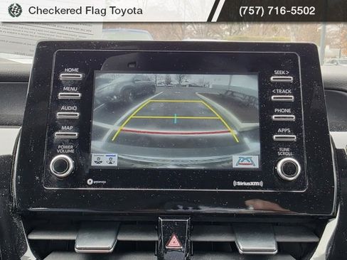 Used 2023 Toyota Camry SE w/ Cold Weather Package image 17