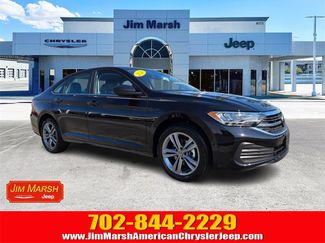 Used 2024 Volkswagen Jetta SE image 1